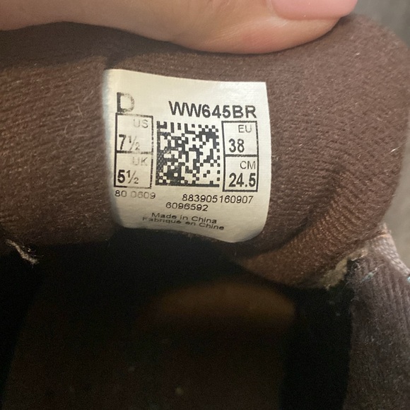 New Balance Brown Walking/Hiking Shoes Size 7.5 - Picture 6 of 8